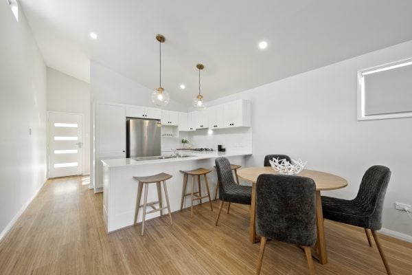 The Munro – Lot 161 Image 1