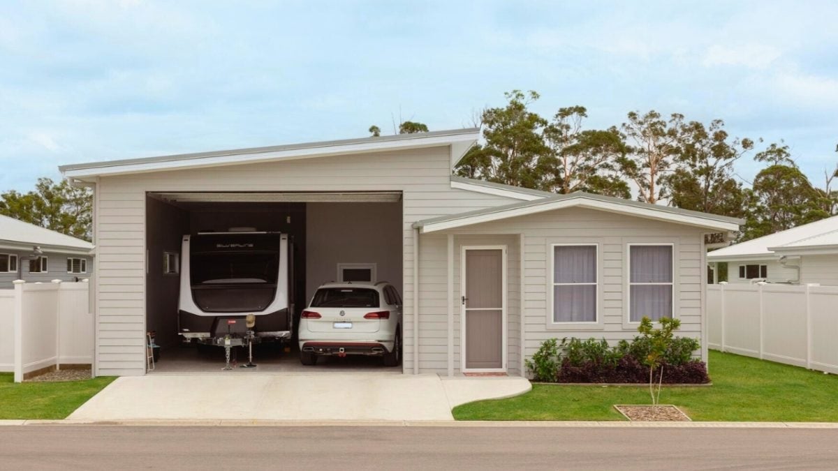 Featured Gallery Image for The Avery with RV Garage – Lot 192
