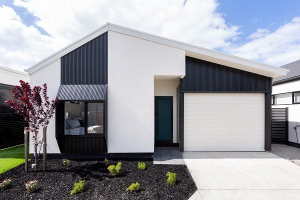 Front entry - Oregon render