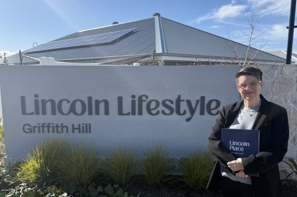 Cate Catanzariti Lincoln Lifestyle Griffith Hill