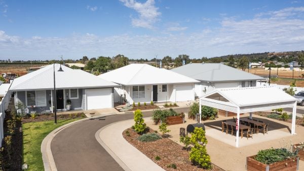 Lincoln Lifestyle Griffith Hill Image 1