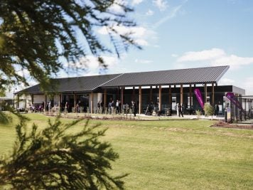 View Lincoln Lifestyle Griffith Hill