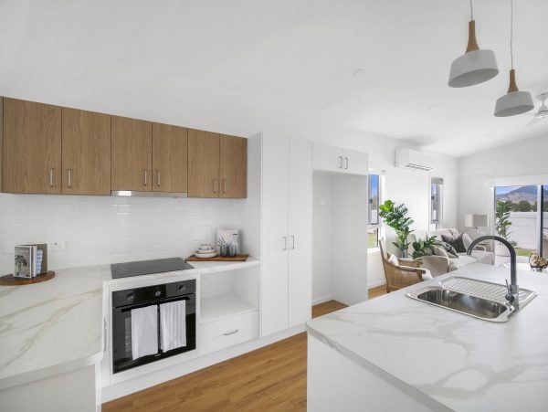 The Hawthorn Image 2