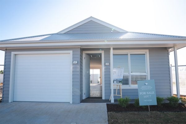 The Yates – Lot 9 Image