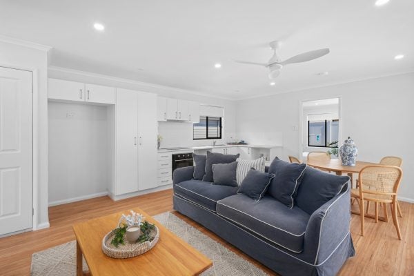 The Pencott – Lot 119 Image 1