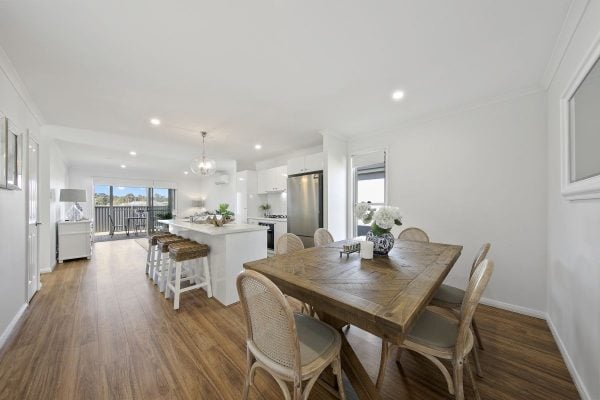 The Eames – Lot 166 Image 2