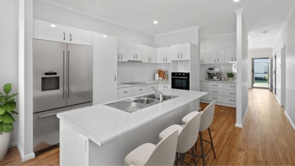 The Ellis – Lot 38 Image 2